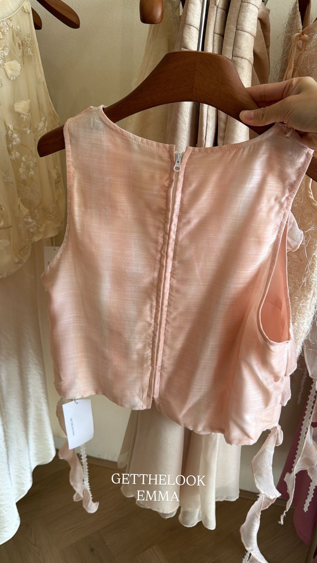 CDE9DBA6-1250-454B-A355-143F57C2408F