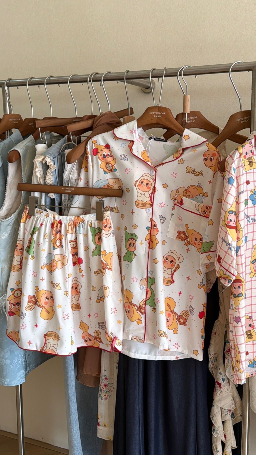 8C882F92-8D4B-46B0-AD06-8EE32BE8DC11