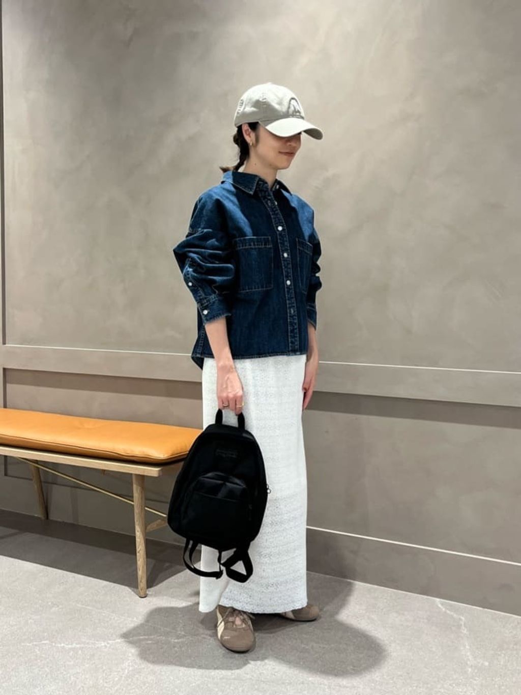 13fc5f490108920a38f585fb49893042