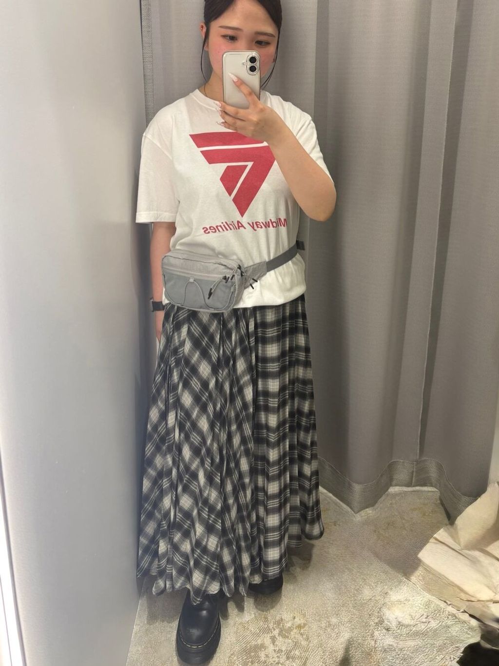1779701885