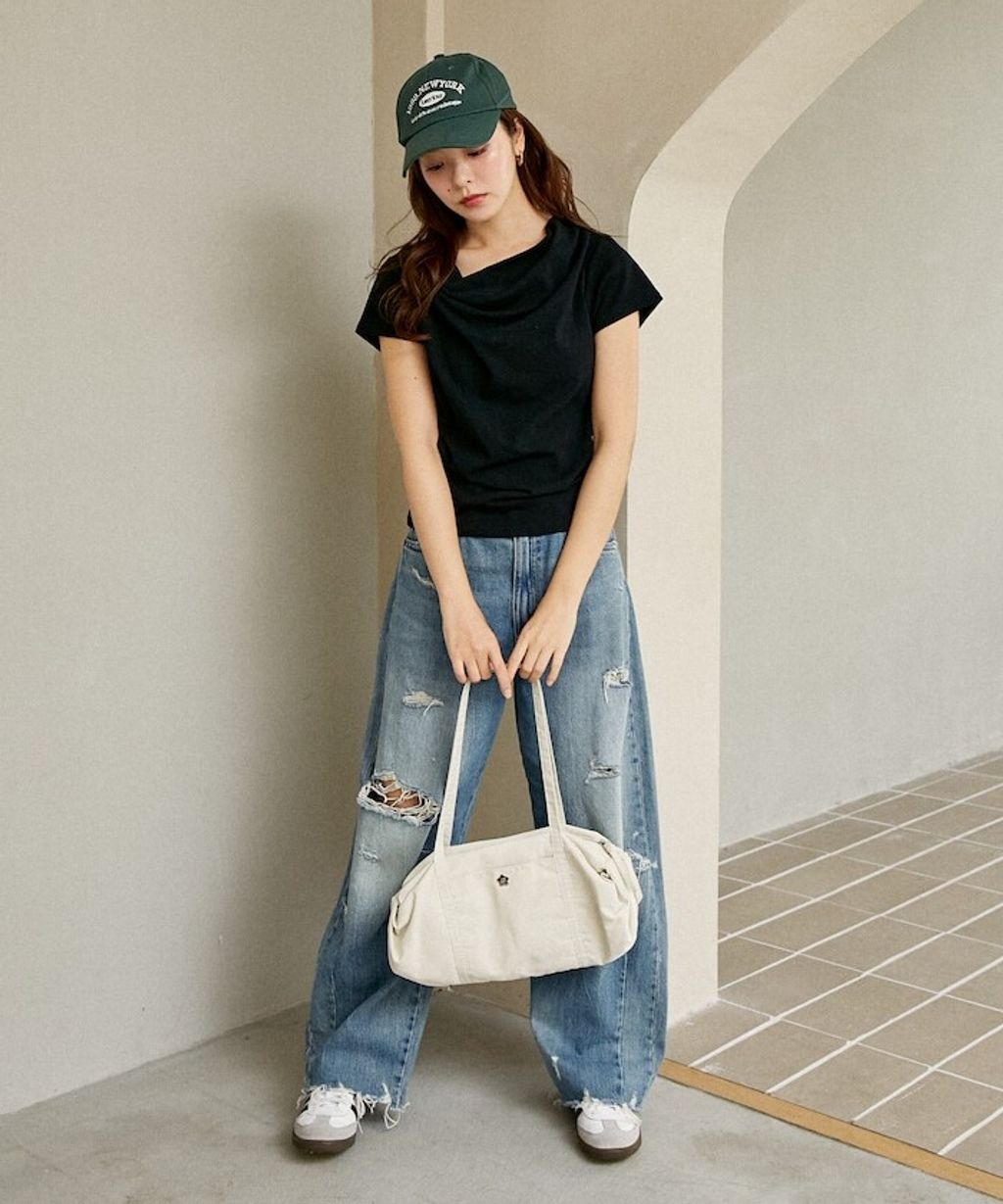 item69929ab15e001