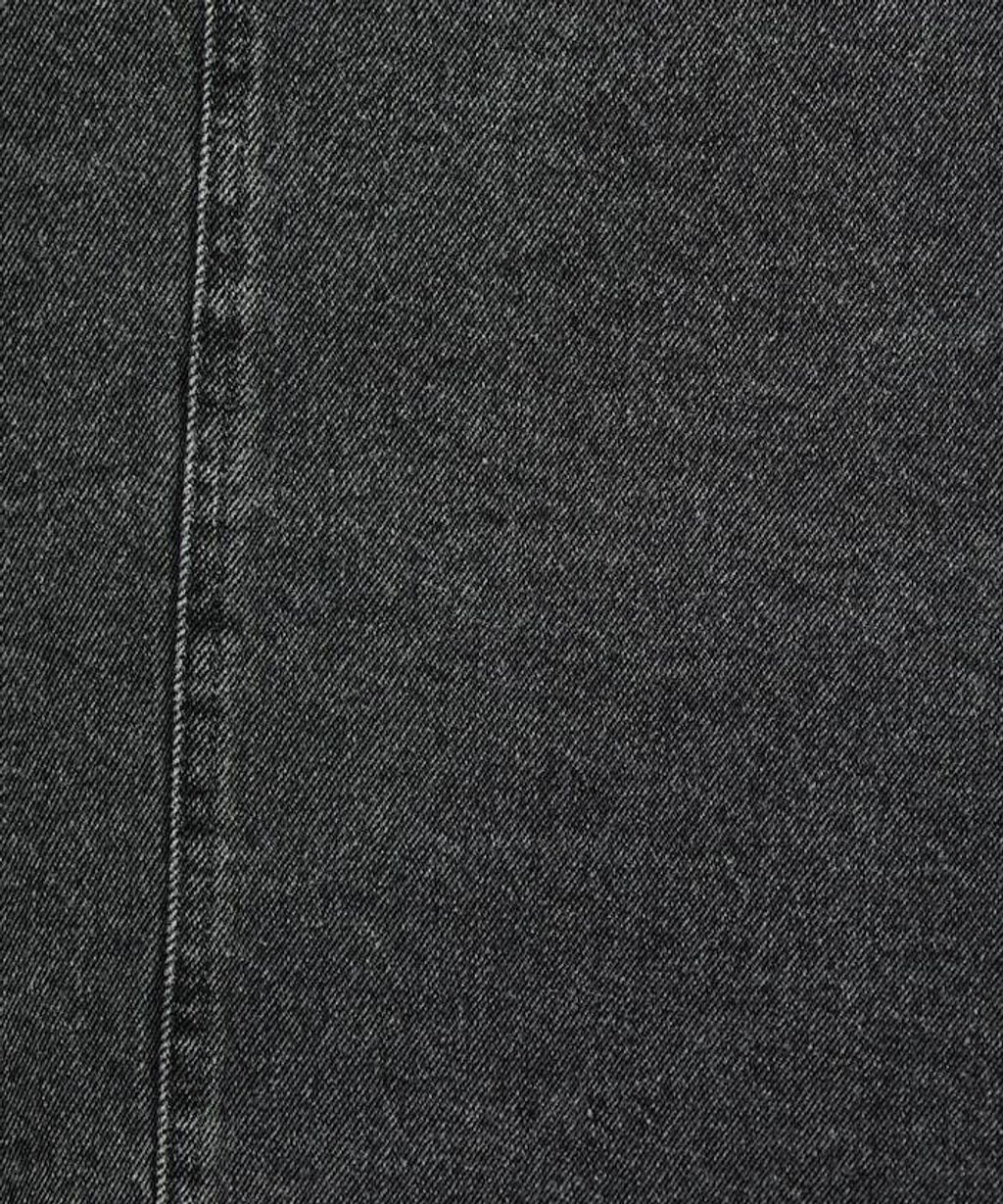 item69a7a52f9e782