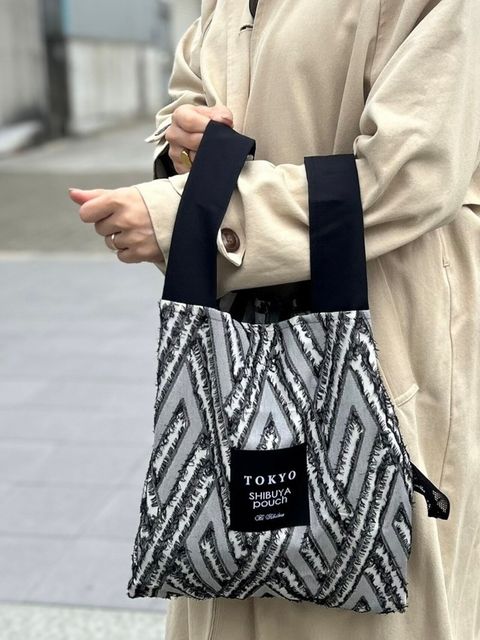 2da47942fc93cc97ac7581f332477d23