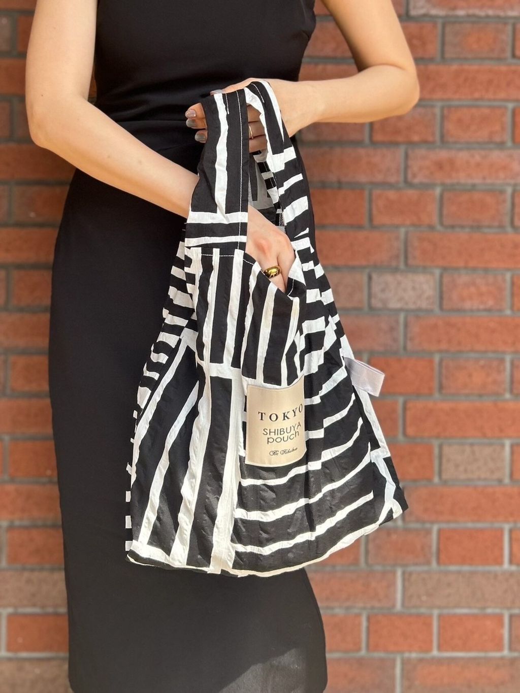 498f985ddd1423205729087e5e1a3cec