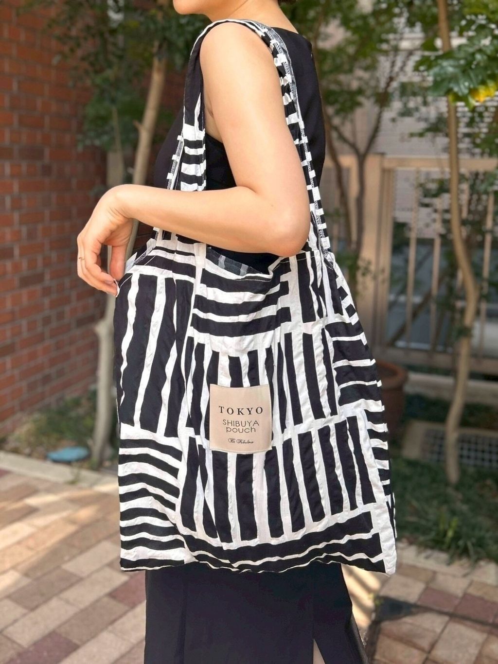 d734b5dfd2b8e340afb025e19c595ff7