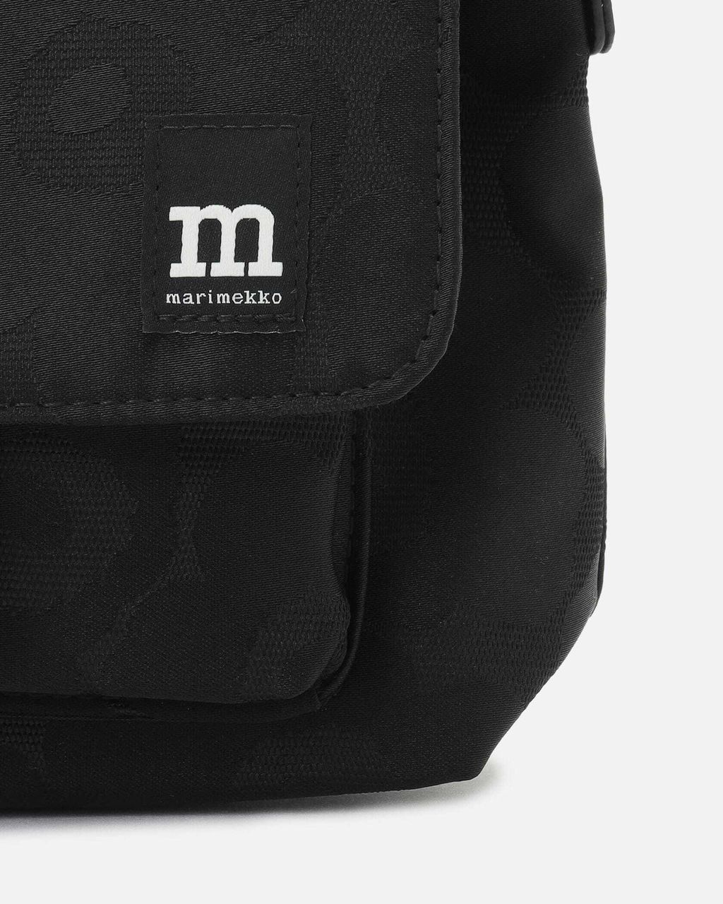 52_1_52249292803_detail_04