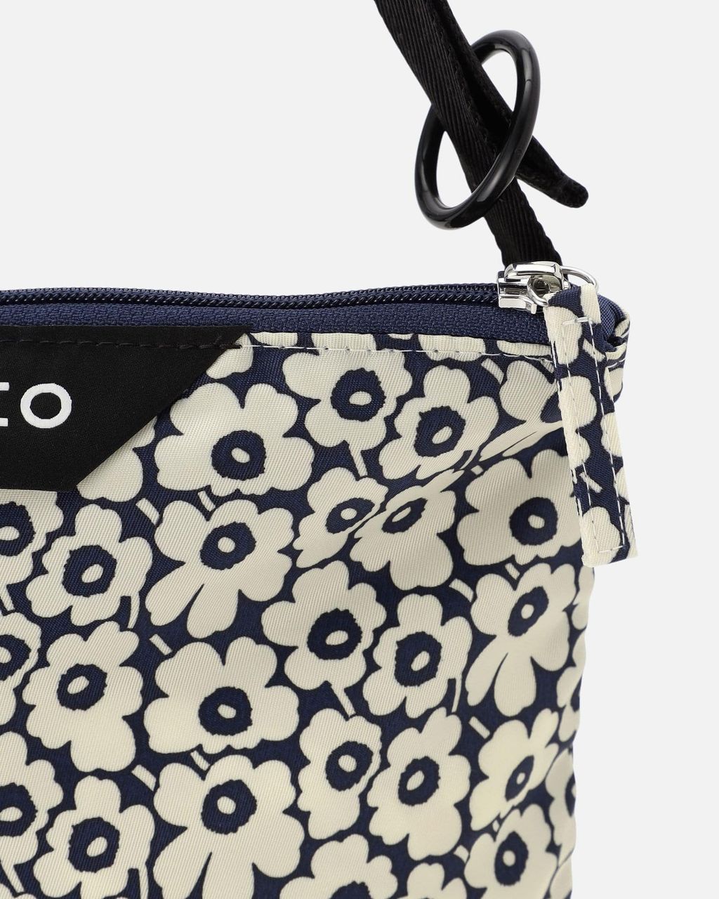 52_1_52254294575_detail_04