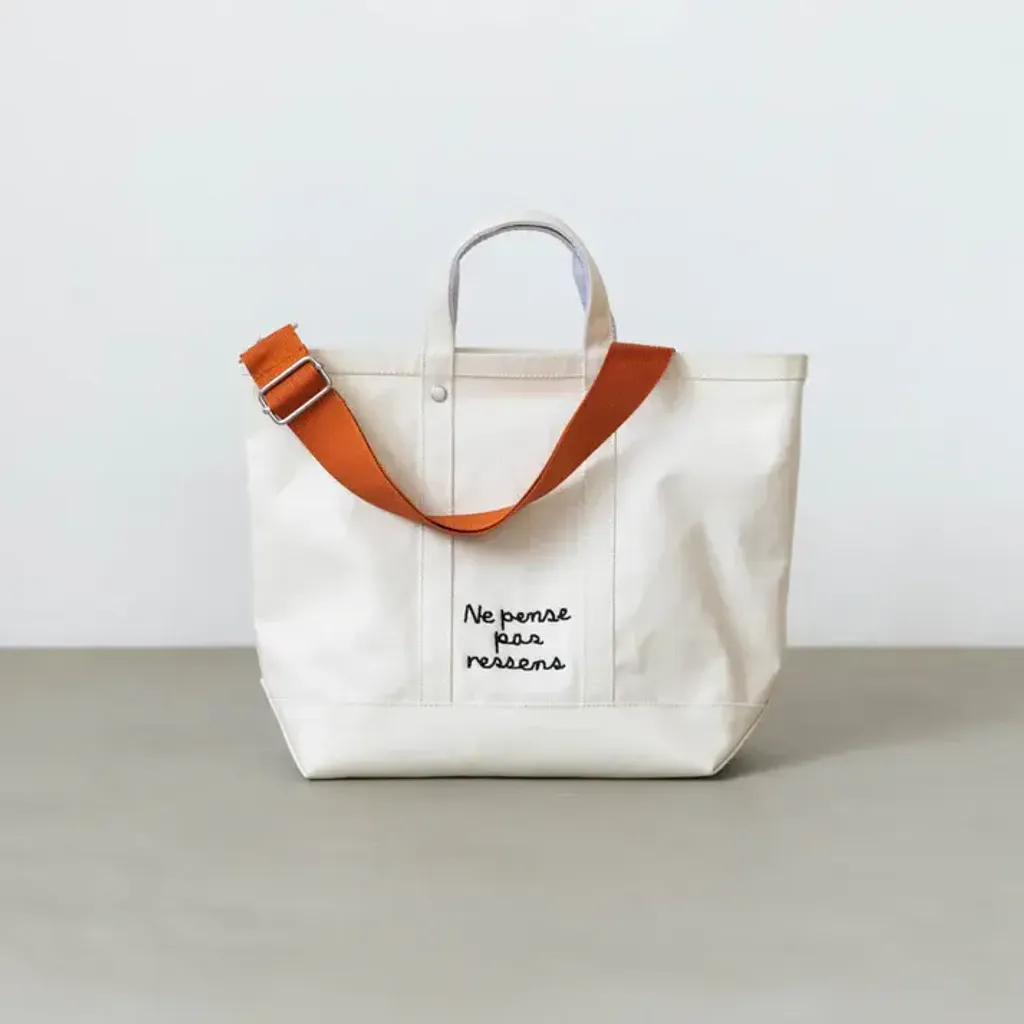 hem0051_d57806aa-faf2-4634-bdc0-8b4fb03fd92a