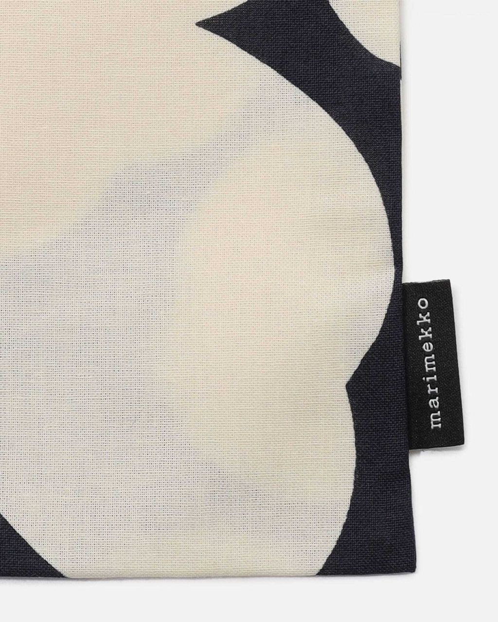 52_1_52259474528_detail_05