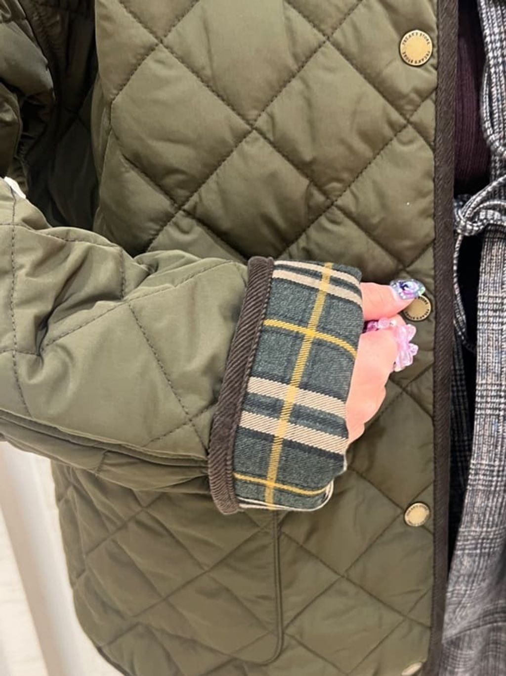 7752138a64f24d36a61381e10015317a