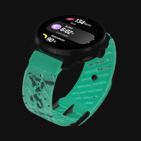 suunto_race_s_titanium-courtney-ss051153000-glow_in_the_dark-perspective_top_quarter-widgets_mini3_1_en_1280x1280px