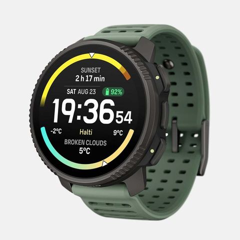 suunto-vertical-2-titanium-sage-perspective-quarter-titanium-sage-watchface-c29-marlin-en-1200x1200px