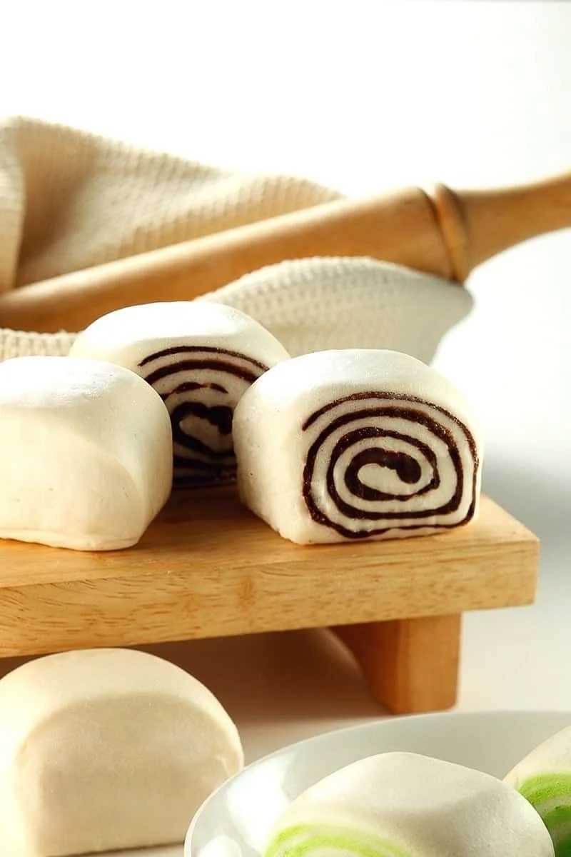 Products-steamed-bun-chocolate-mantou-product-Presentation