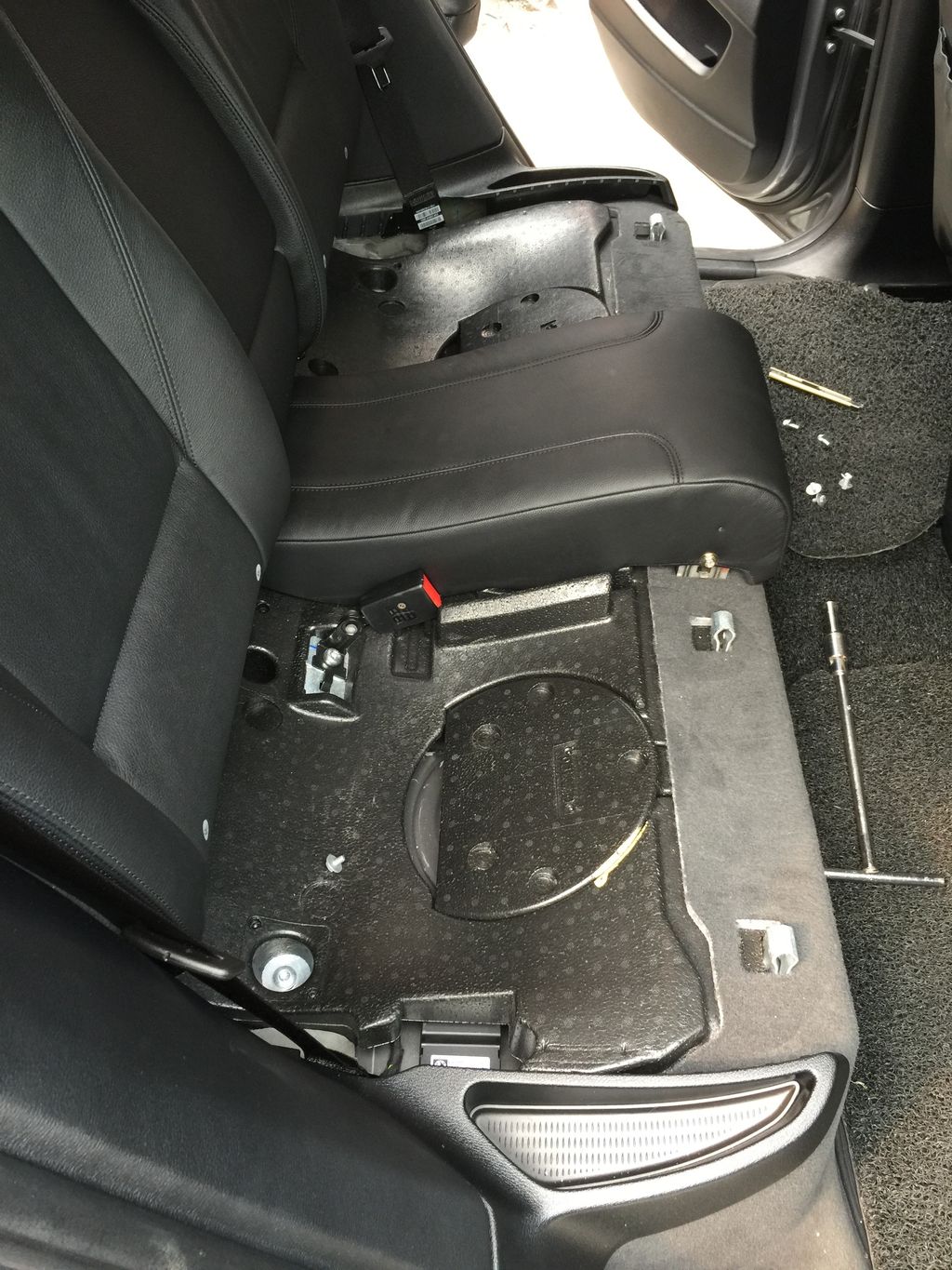 BMW E71 X6 Rear seat conversion to 5 seat – Redzone Motorsports Bandar  Sunway