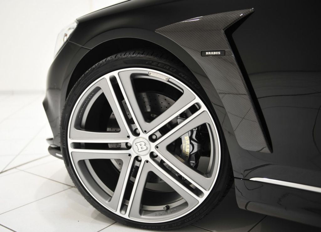 brabus-ibusiness-w222-22-950x687.jpg