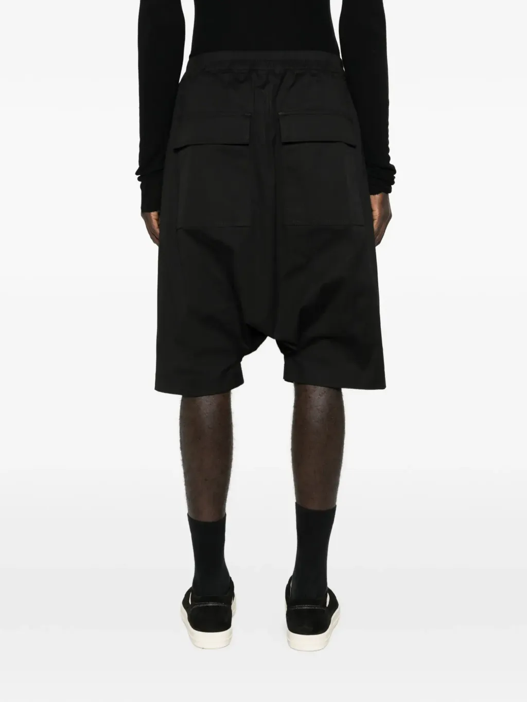 32389234_63543984_2048