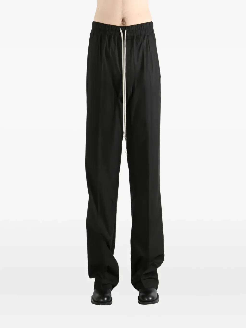 33105701_63795699_2048