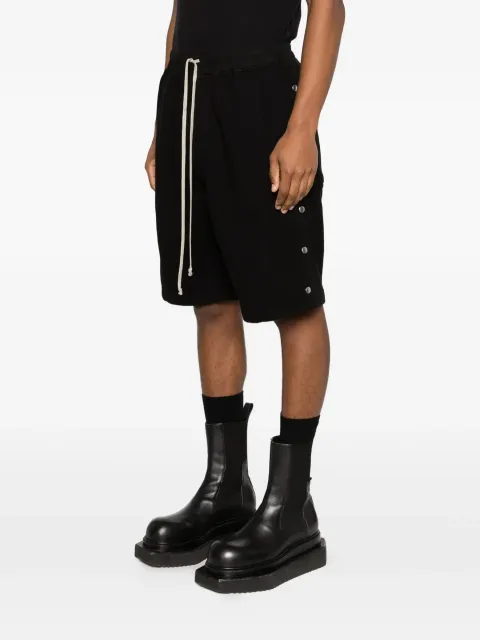 33758079_64711986_2048