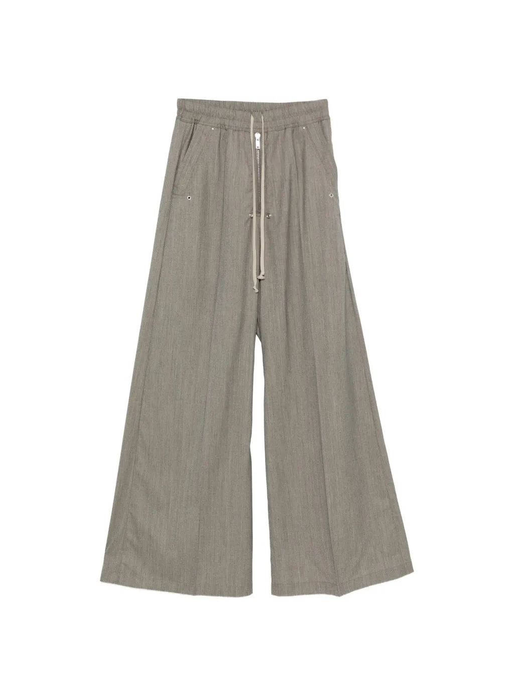 34210111_65795817_2048