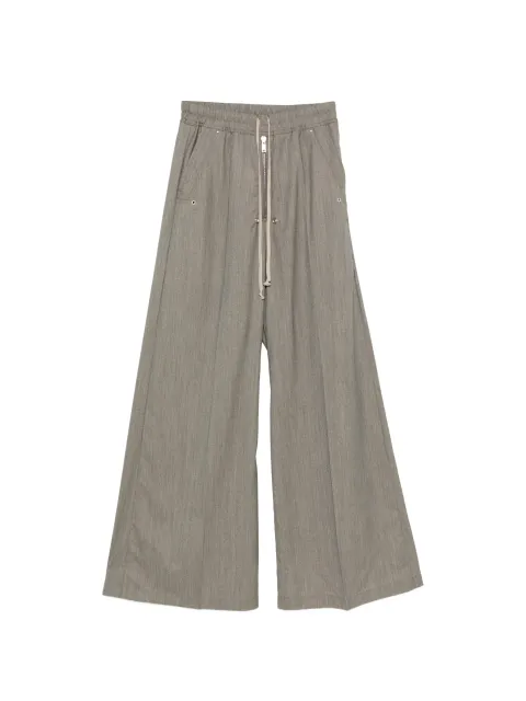 34210111_65795817_2048