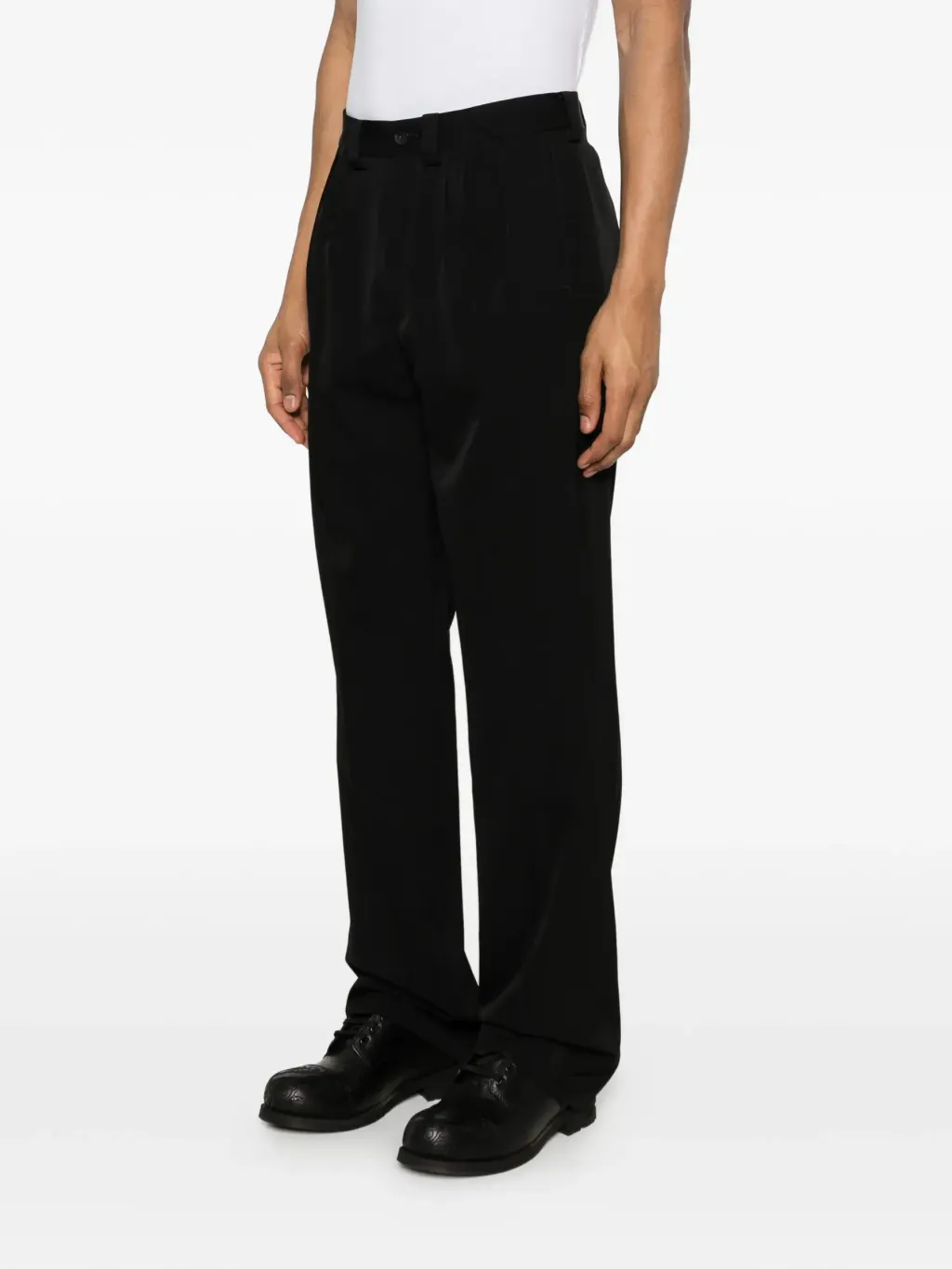 32955406_65902822_2048