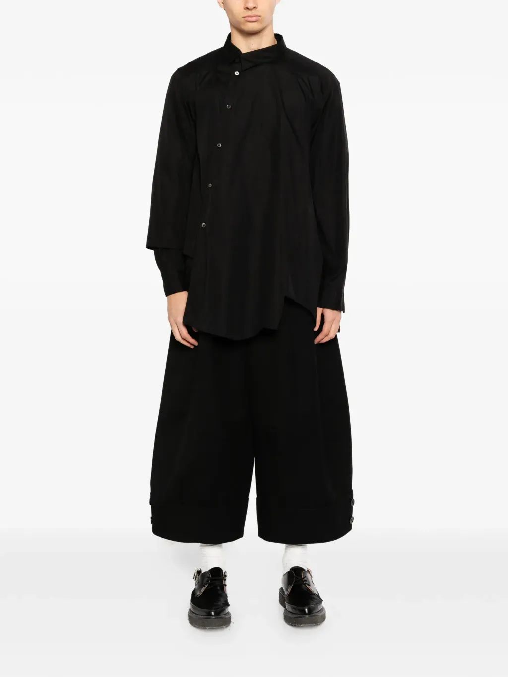 34718298_66011613_2048