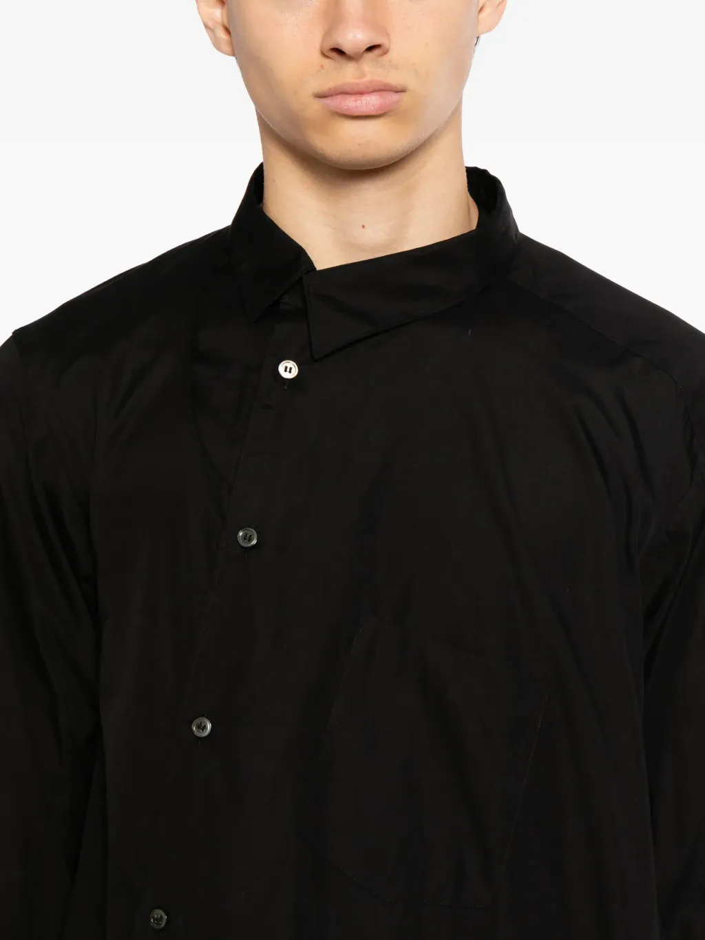 34718298_66011600_2048