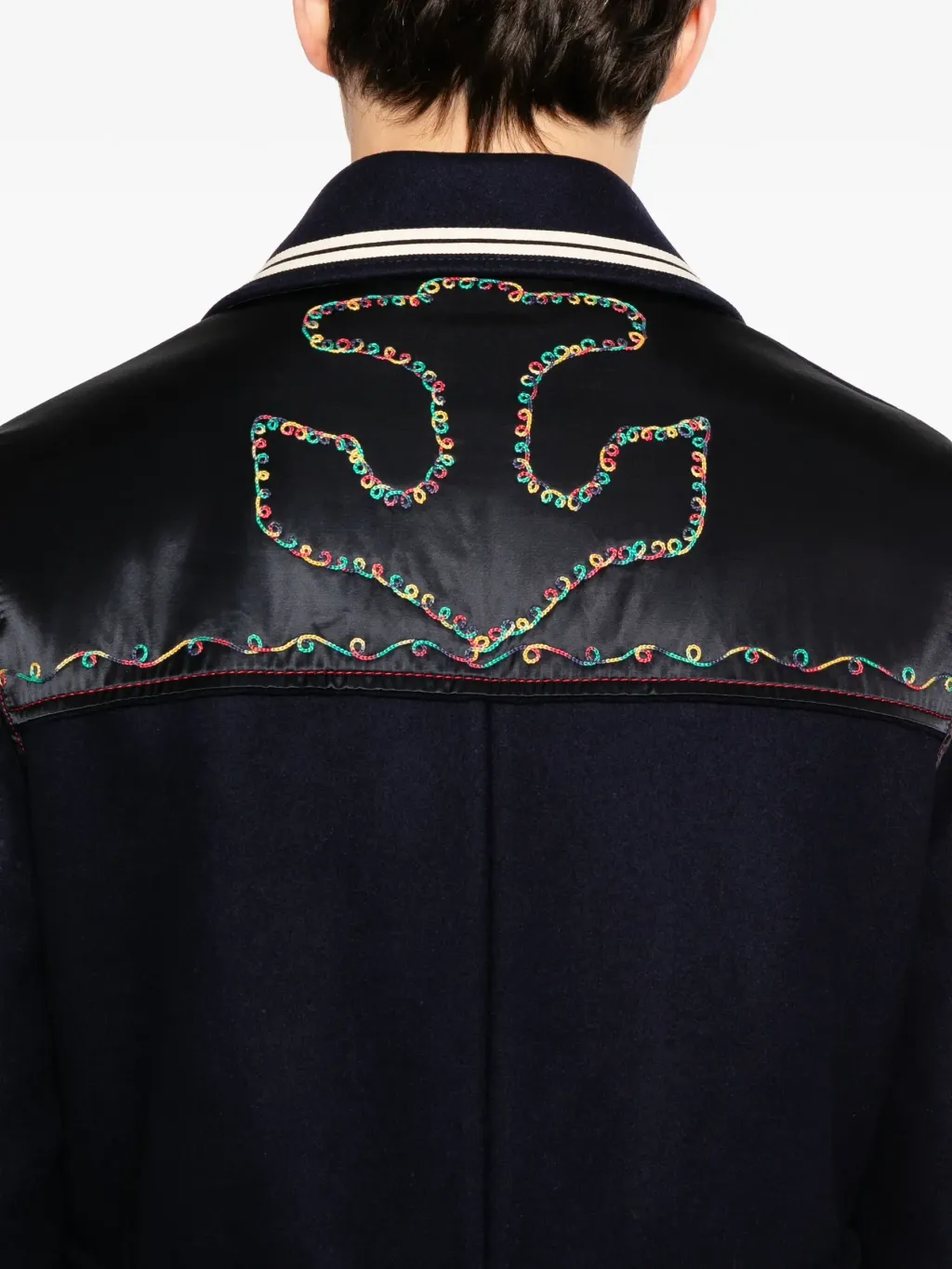 34742449_66011545_2048