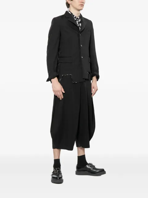 33788281_64914842_2048