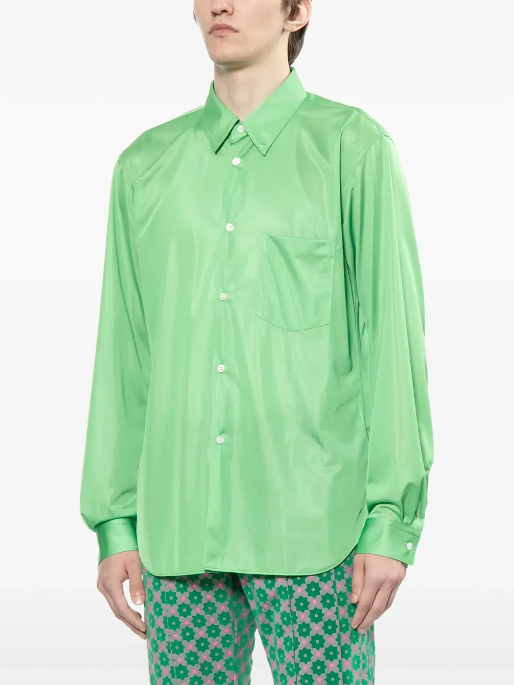 33771454_64788283_2048