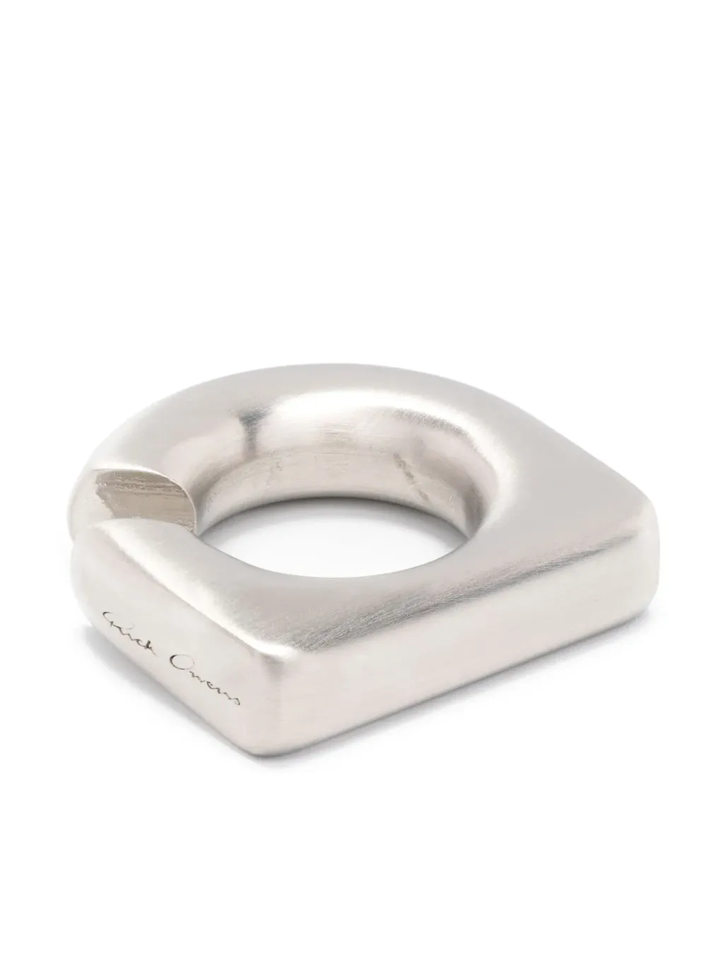 22889191_53064498_2048