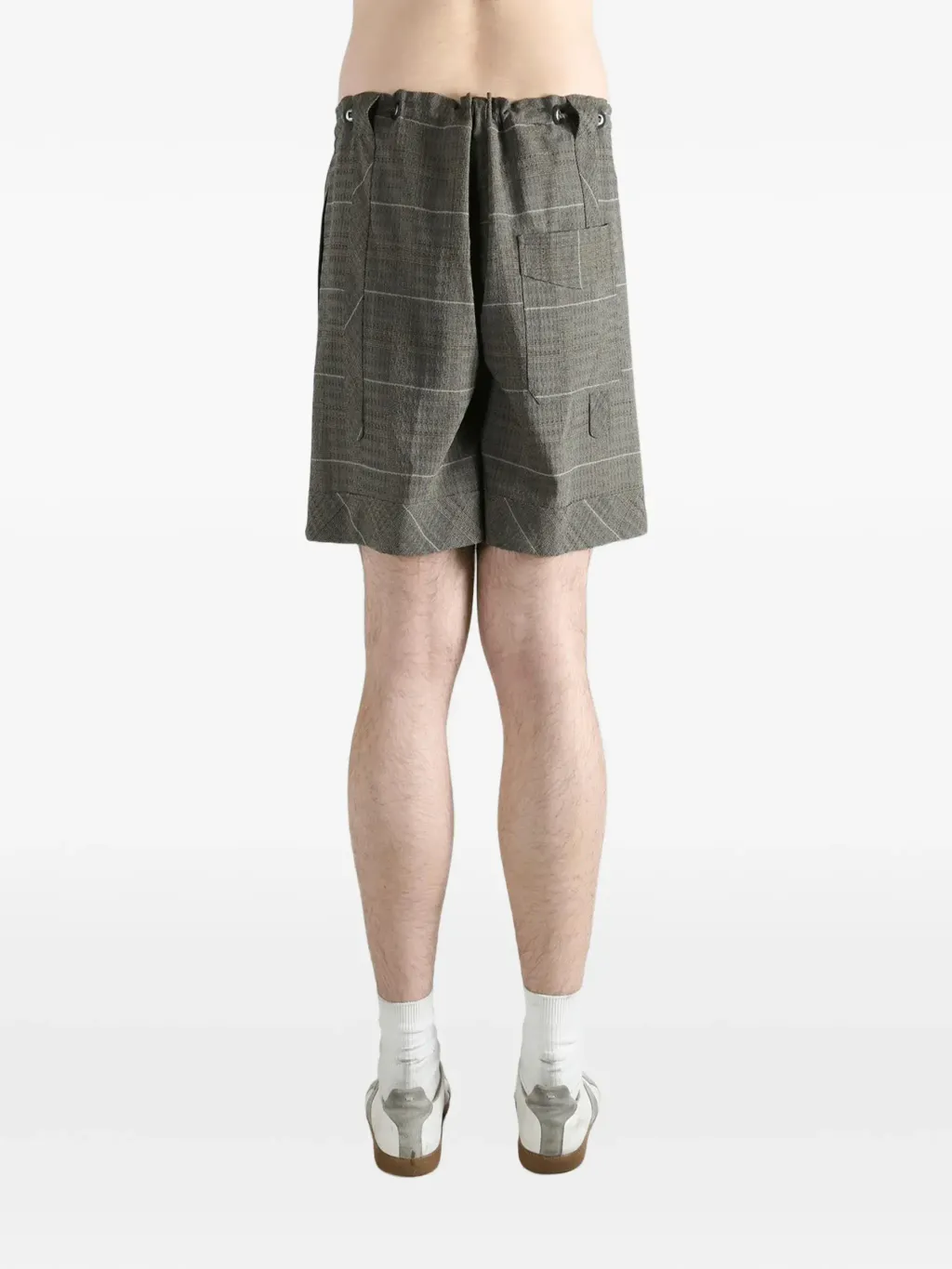 34906226_66110355_2048