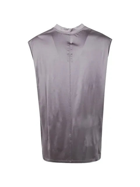 34467151_66270135_2048