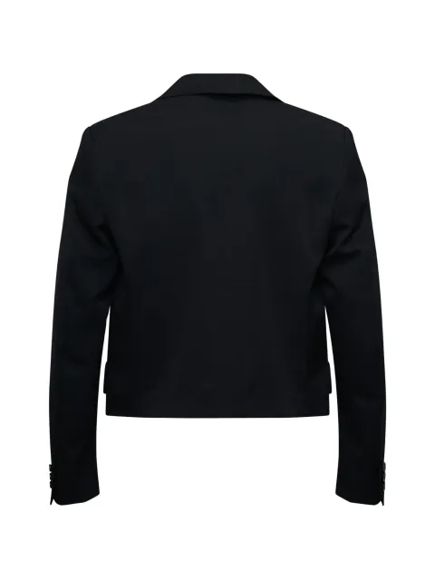 34179145_67536442_2048