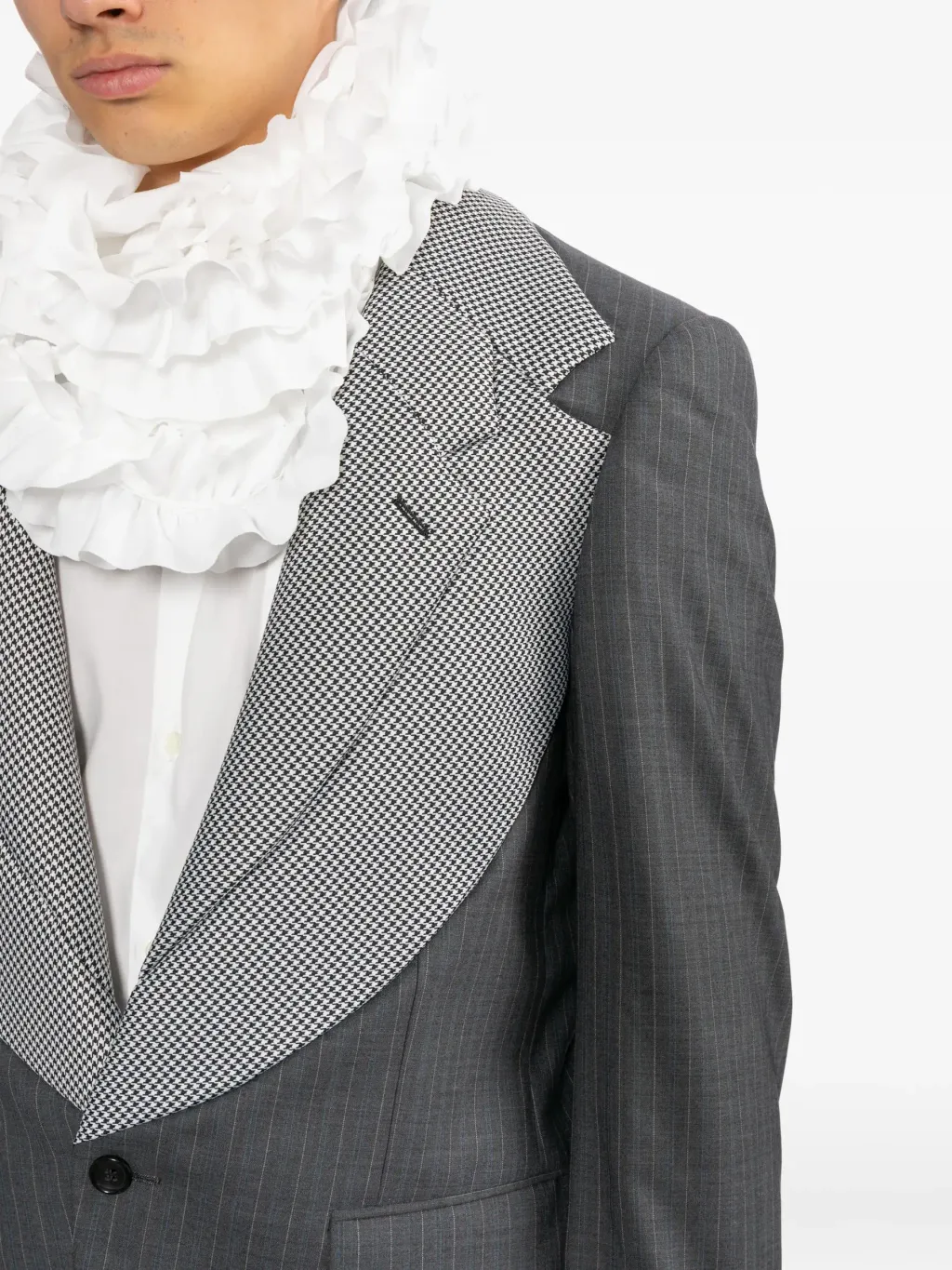 34718681_66046064_2048