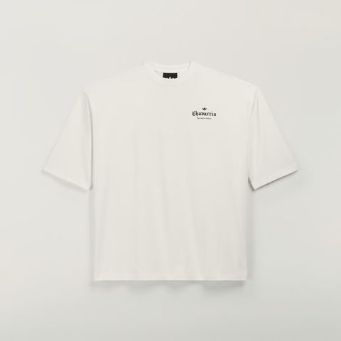 KR8687_01_laydown