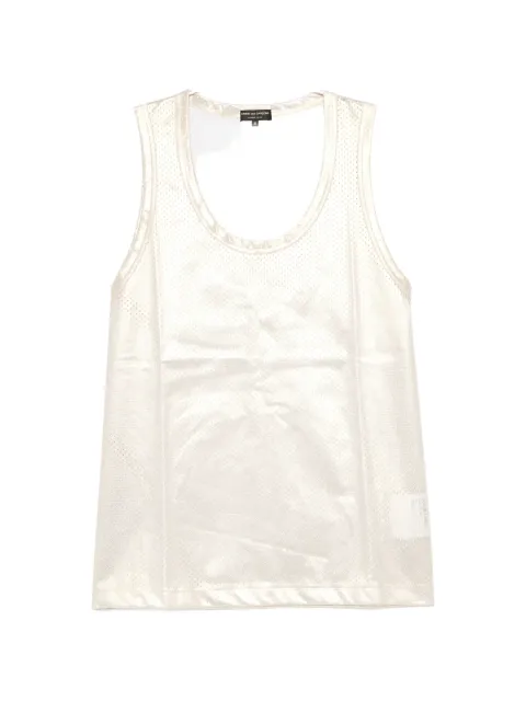 35913113_68076215_2048