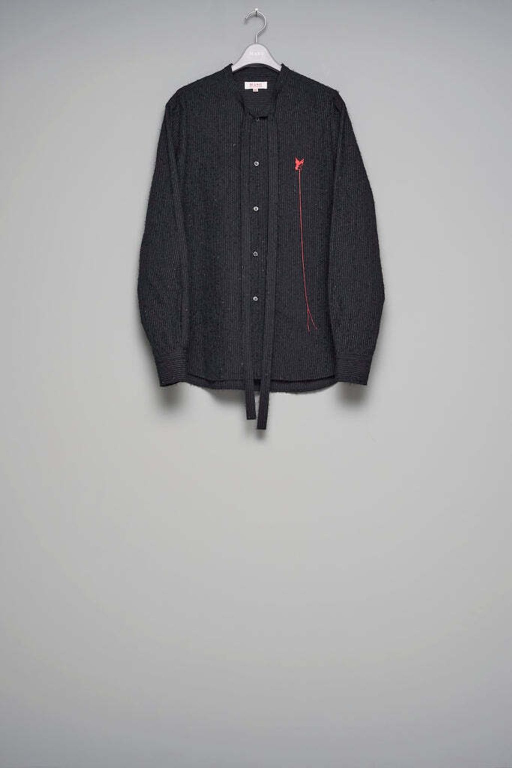 004-SHAGGYSTRIPEBOWTIESHIRT-M26U6SL002-BLACK_683x1024.jpg