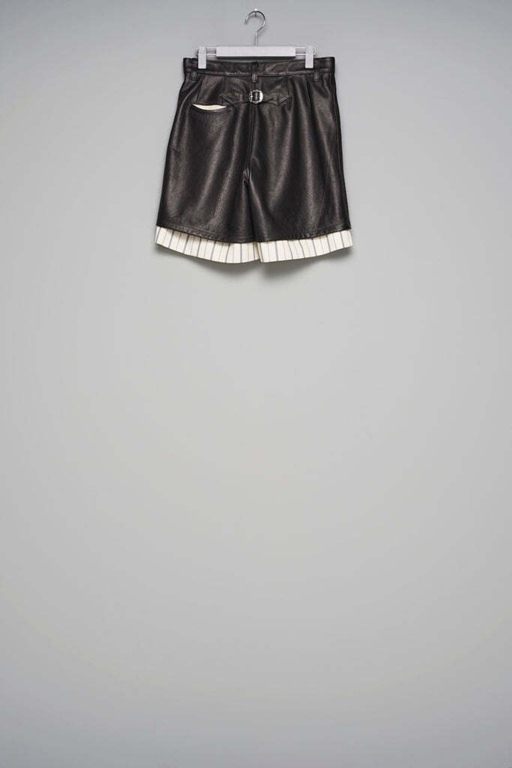 006-LEATHERSHORTS-M26U6PS002-BLACK_683x1024.jpg