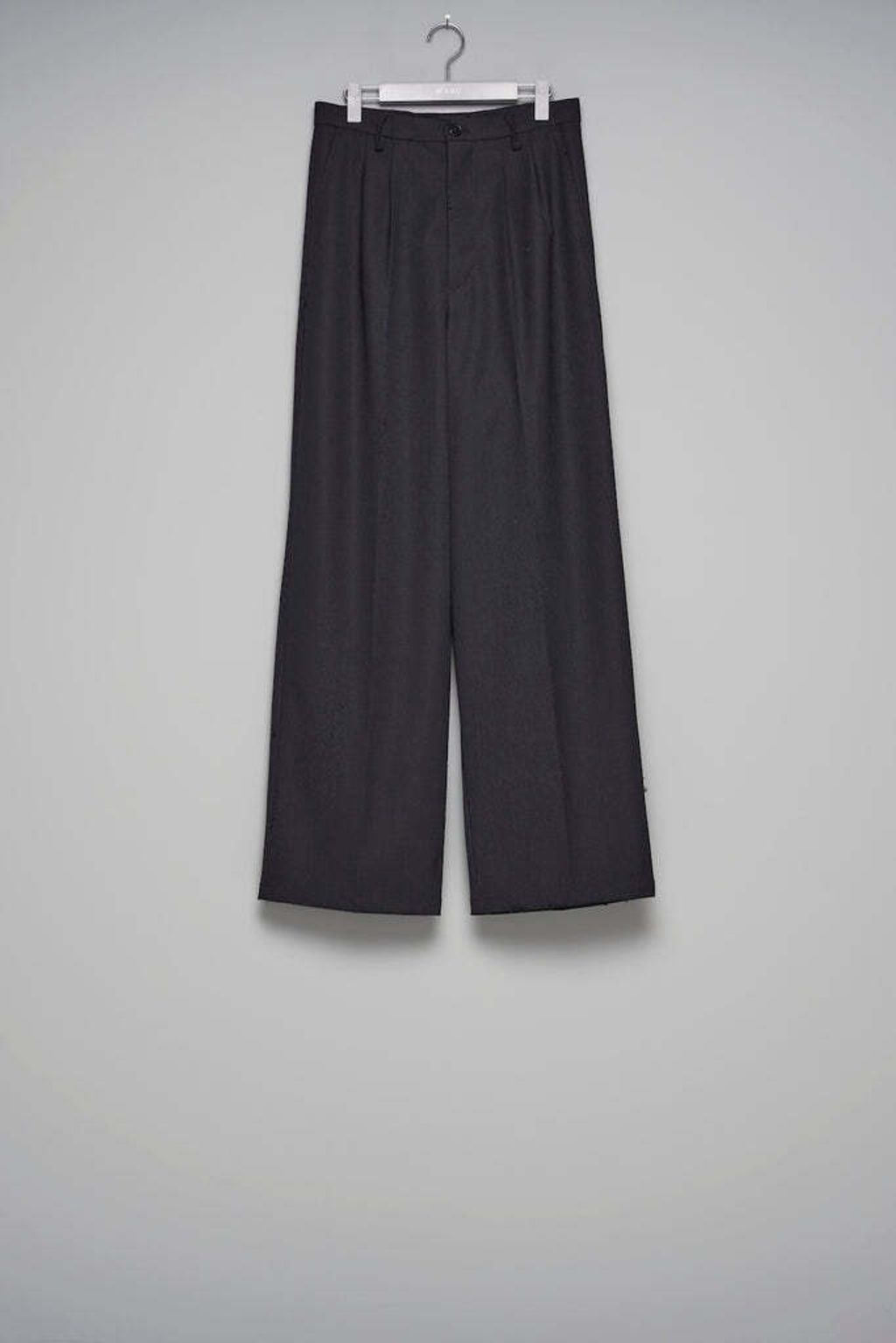 003-AGEDCANVASWIDETROUSERS-M26U6PL002-BLACKEBONY_683x1024.jpg