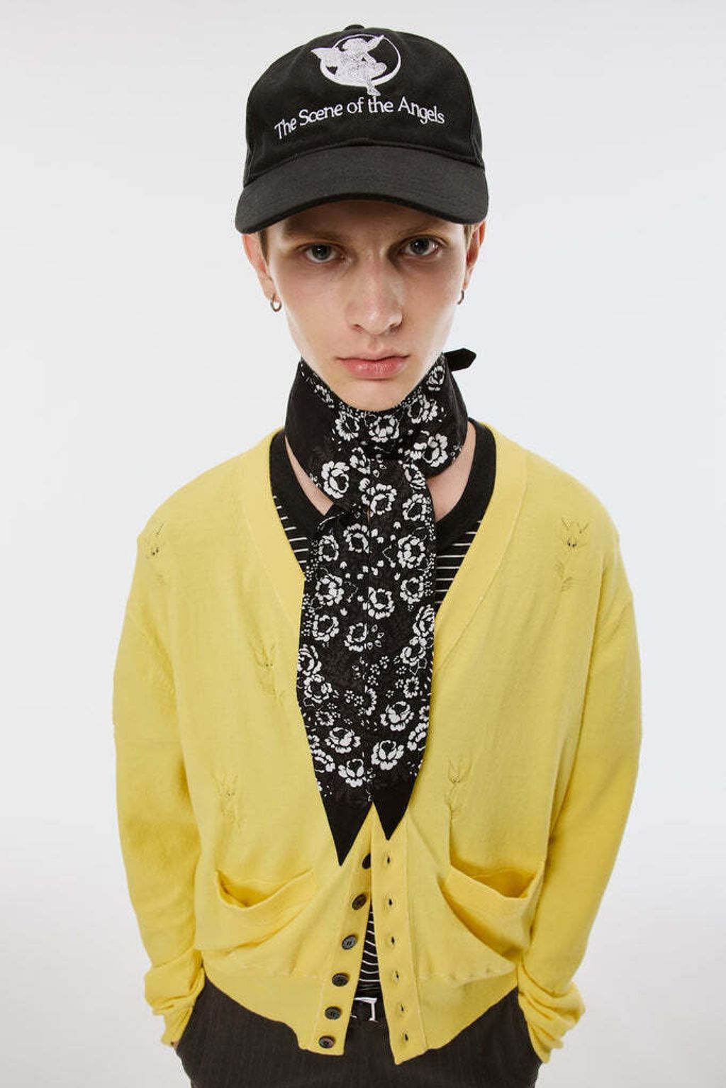 003-MBEMBROIDERYCAP-B26U6OJ001-BLACK_684x1024.jpg