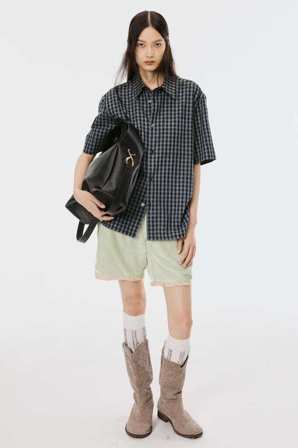 006-TRUFFEBAG-M26U6OJ009-BLACK_684x1024.jpg