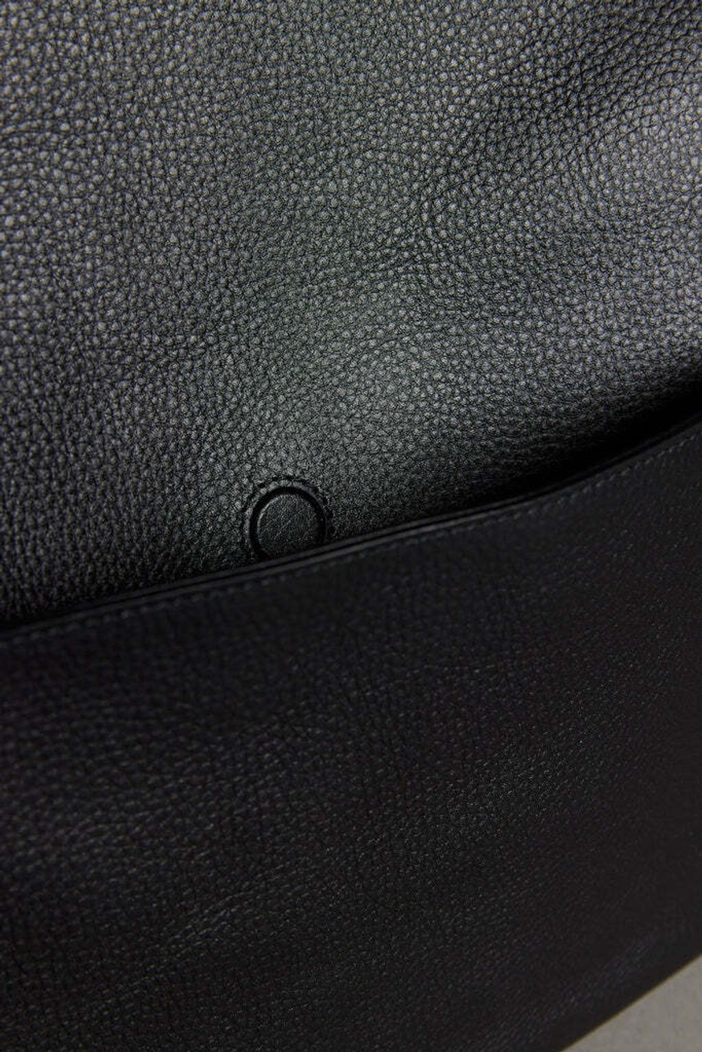 014-TRUFFEBAG-M26U6OJ009-BLACK_684x1024.jpg
