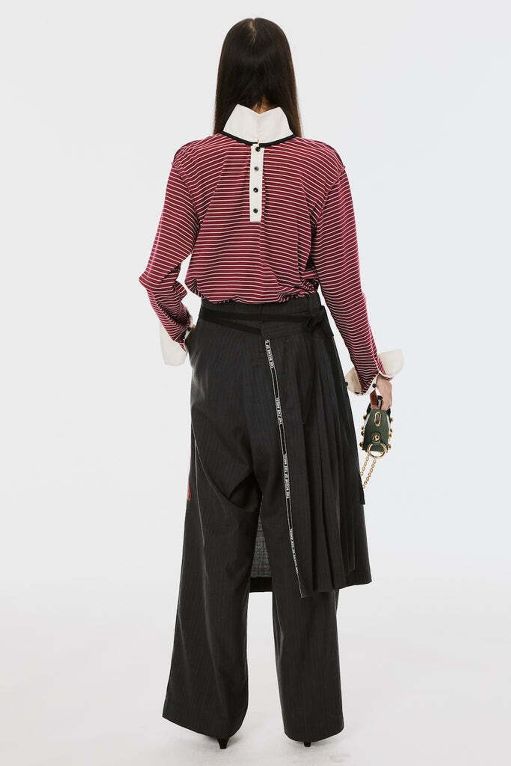 002-PLEATEDAPRON-M26U6OJ016-BLACK_684x1024.jpg