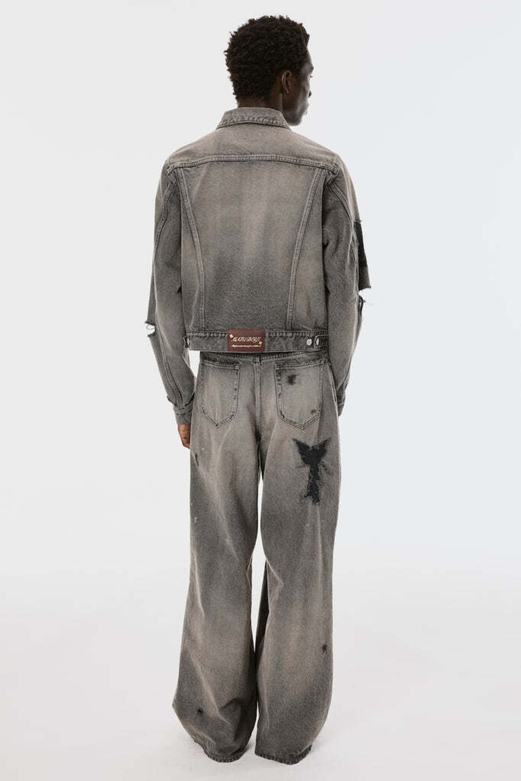 002-MBBAGGYJEANSANGELDAMAGE-B26U6PL003-BLACK_684x1024.jpg