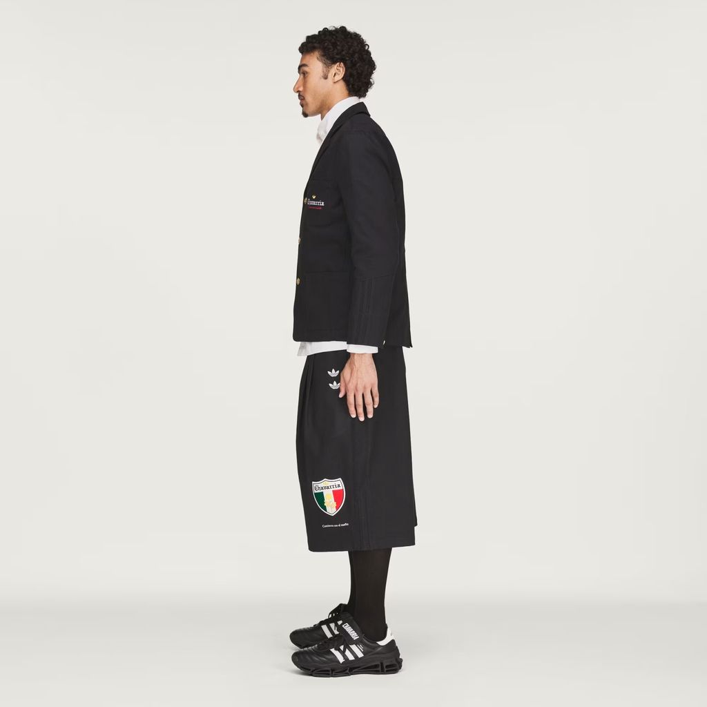Chavarria_Players_Twill_Blazer_Jacket_Black_KV1966_22_model