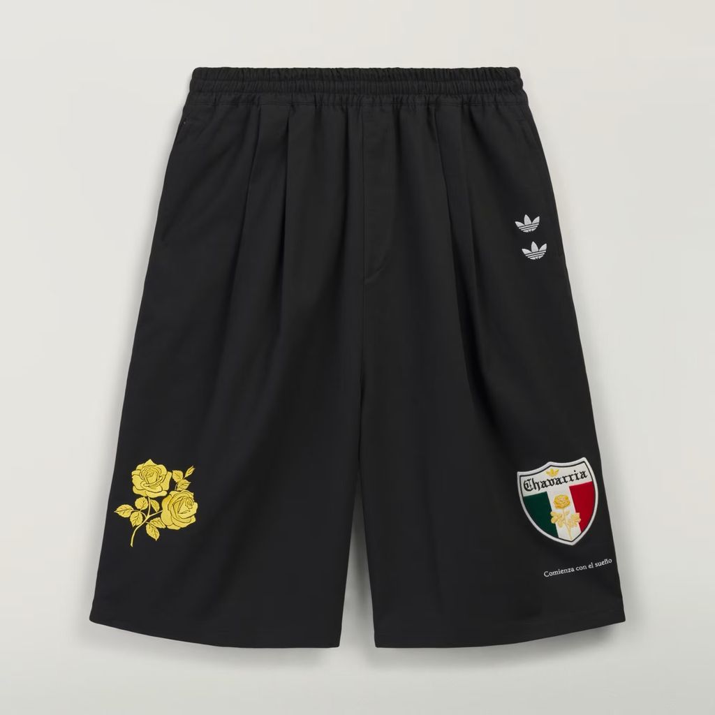 Chavarria_Long_Twill_Short_Black_KV1975_01_laydown