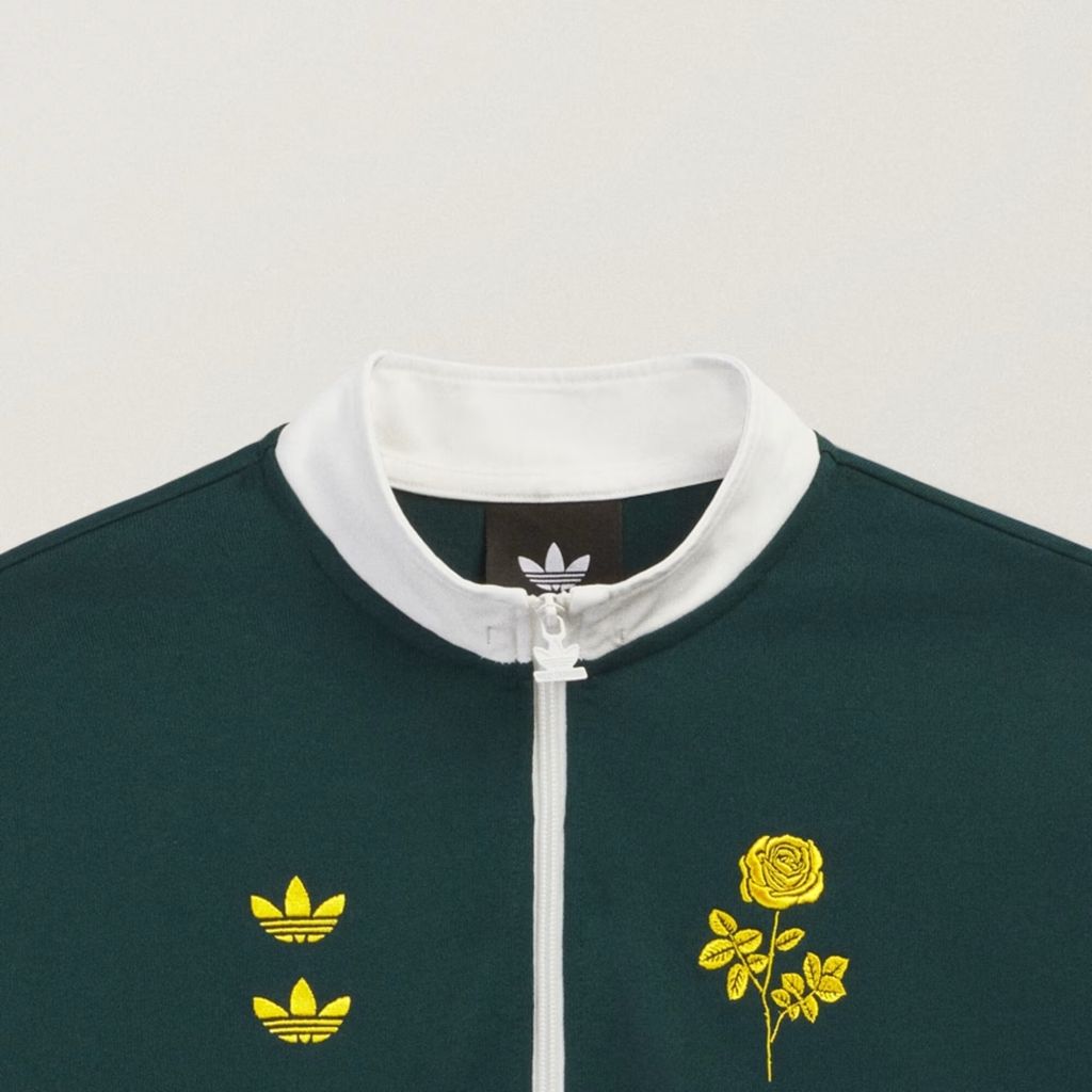 Chavarria_Watsonville_Quarter_Zip_Green_KV1996_01_laydown