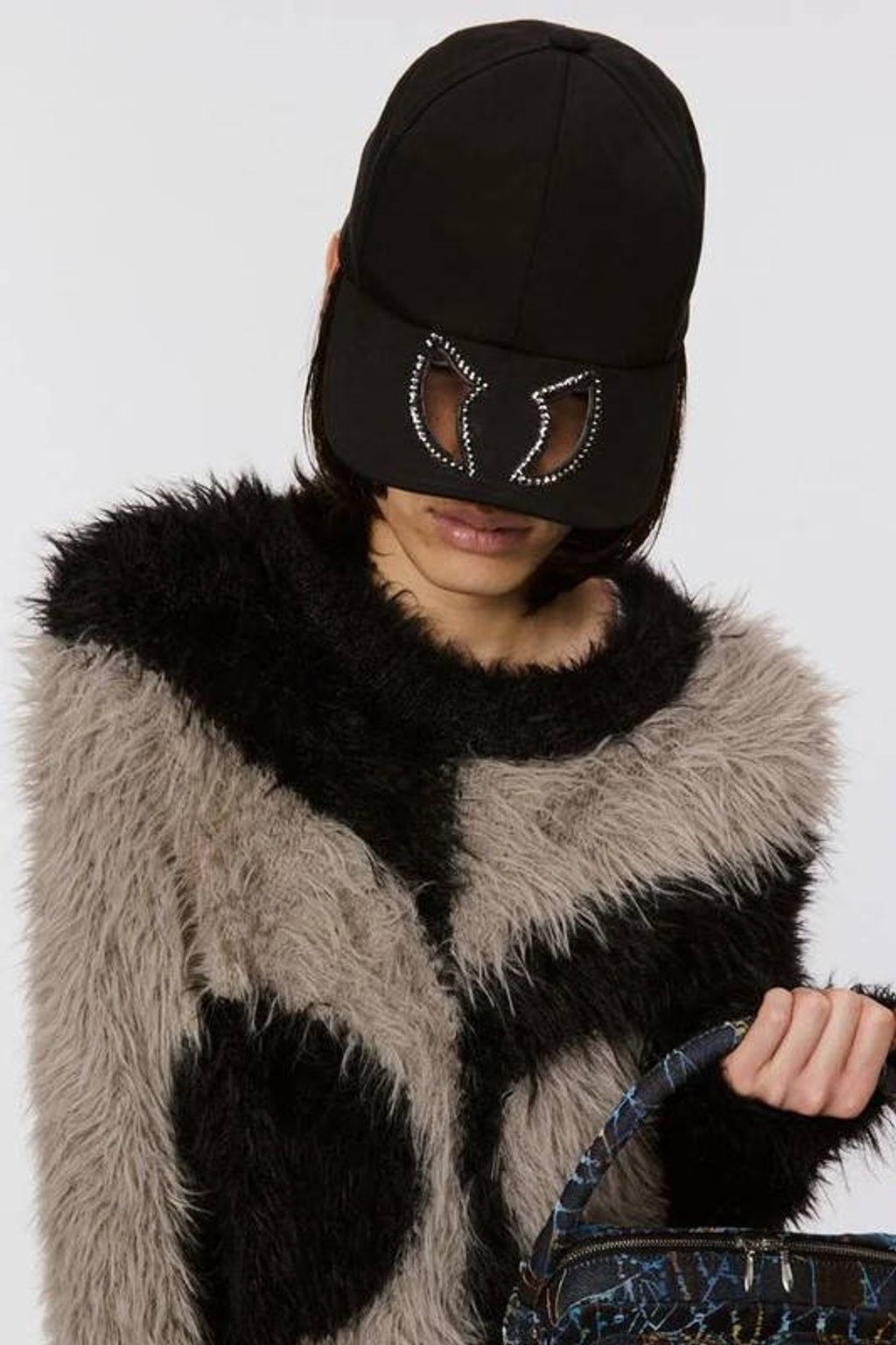 MASU VAMPIRE CAP – TRENDS MASU VAMPIRE CAP – TRENDS