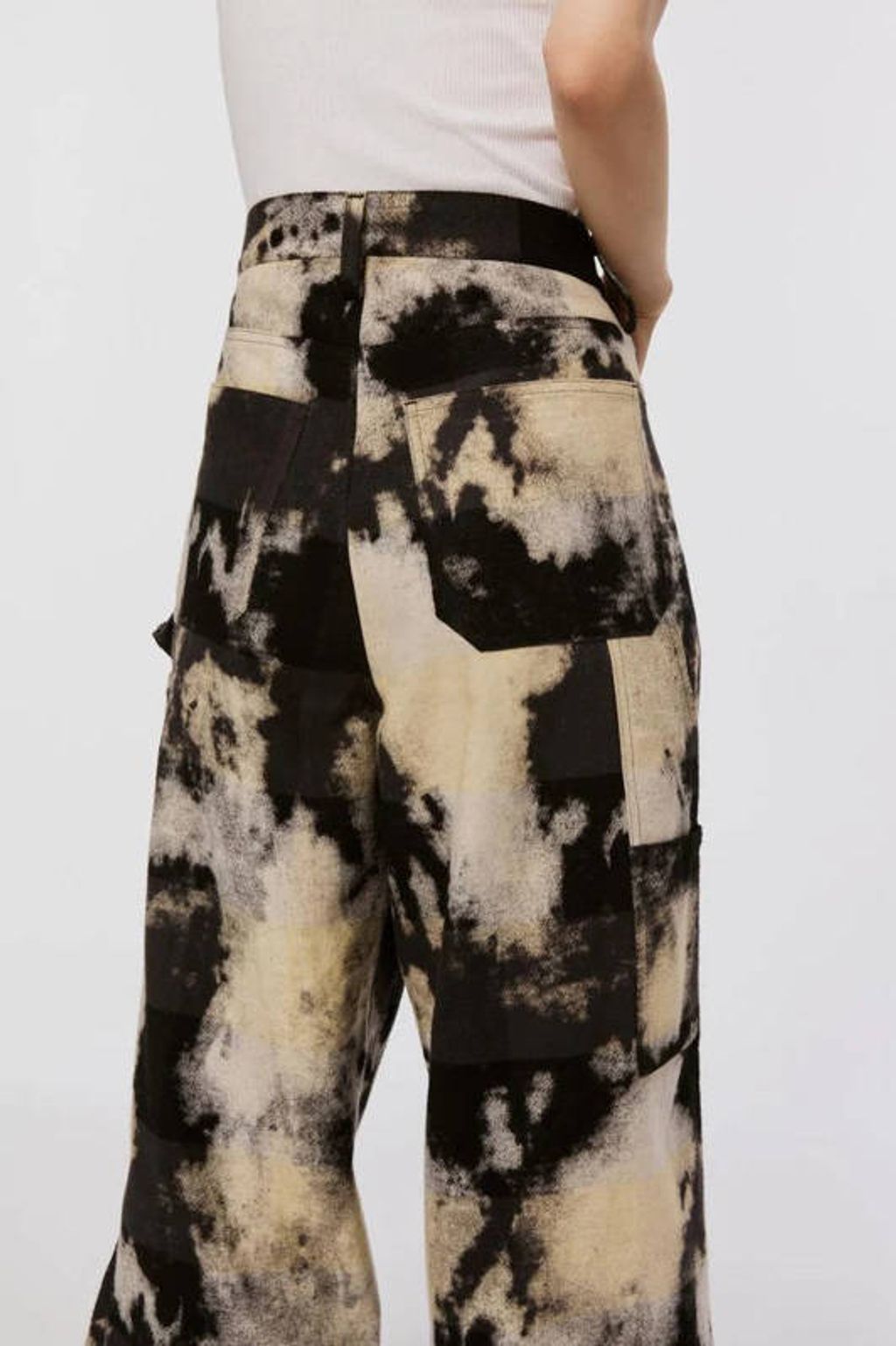MASU BLEACHED PLAID PAINTER PANTS – TRENDS MASU BLEACHED PLAID PAINTER PANTS – TRENDS